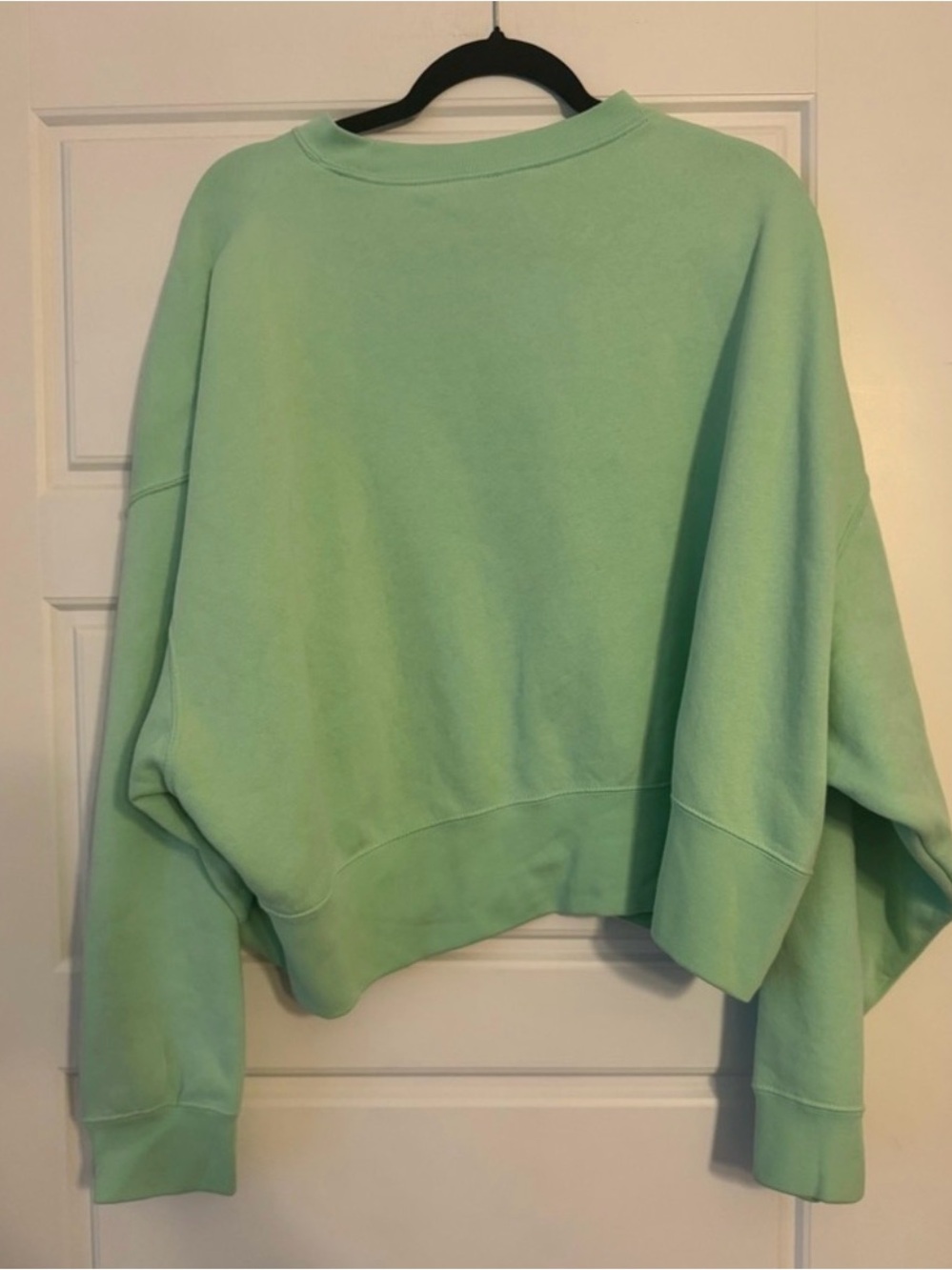 Nike Women's Light Mint Cropped Crew Sweatshirt - Picture 2 of 2